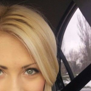 Meet your Posher, Mae